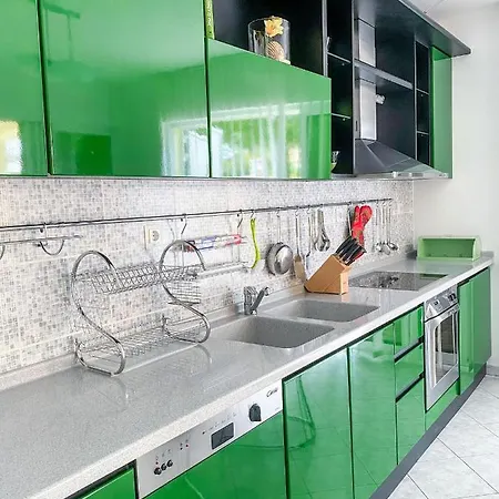 M&m - Sea And Within 35 Steps *