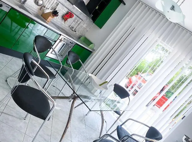 M&m - Sea And Within 35 Steps *